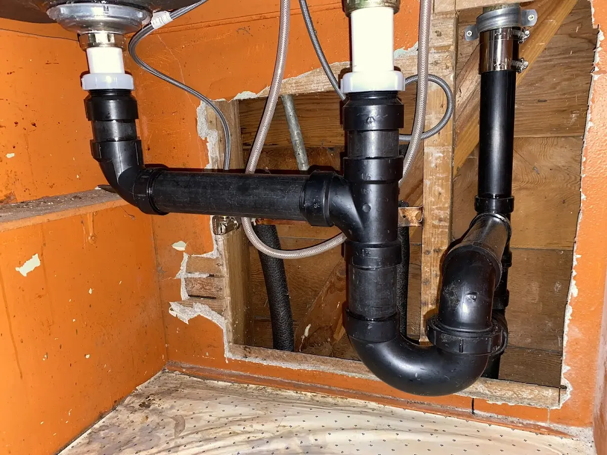 Professional Pipe Bursting equipment and tools on the job in Grandview